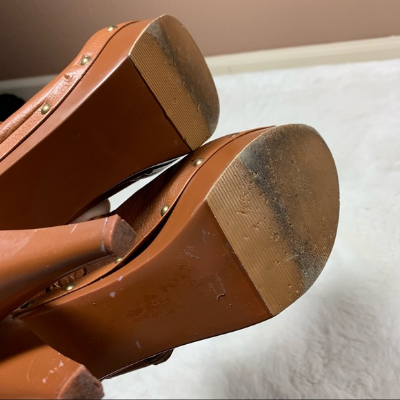 Charles Albert Faux Leather Clogs Size 9 - Picture 9 of 15